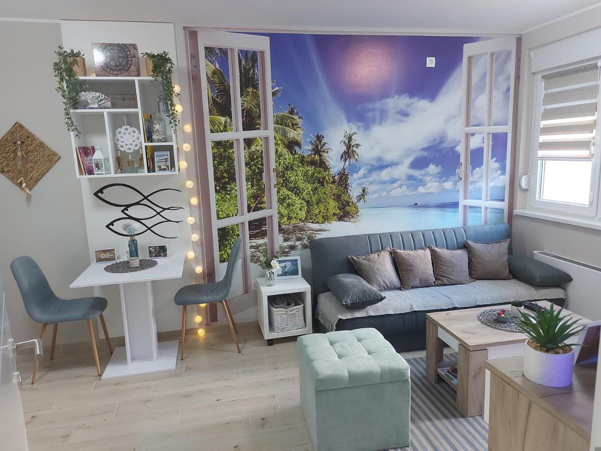 # Espresso 2 Apartman Sa Garazom Сремска-Митровица Экстерьер фото
