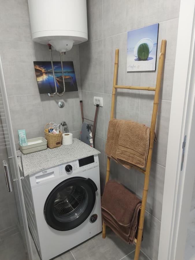 # Espresso 2 Apartman Sa Garazom Сремска-Митровица Экстерьер фото